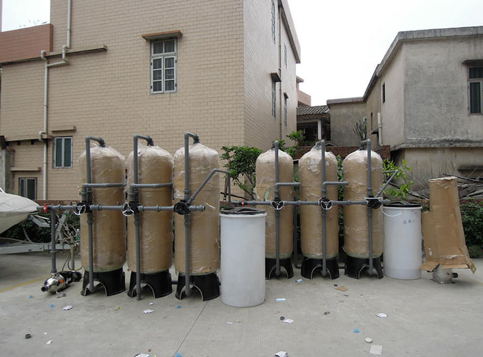 水處理設備點滴:軟化水設備工作原理簡述